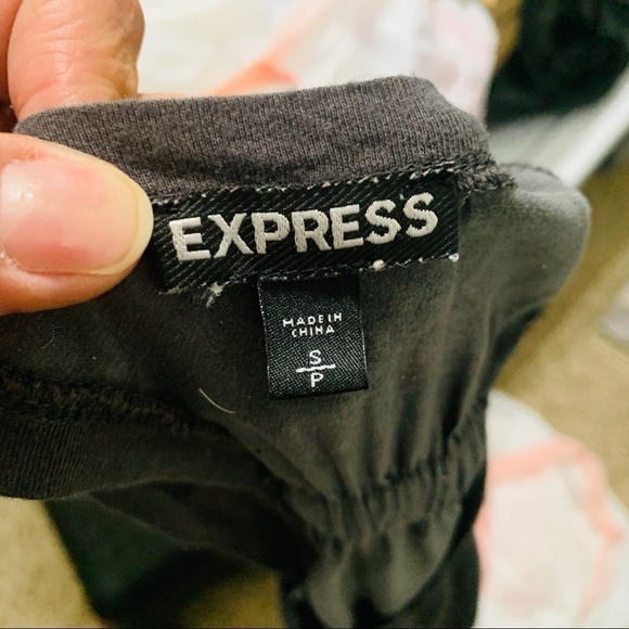 EXPRESS Sequin Racer back Tank top size small - Picture 7 of 8